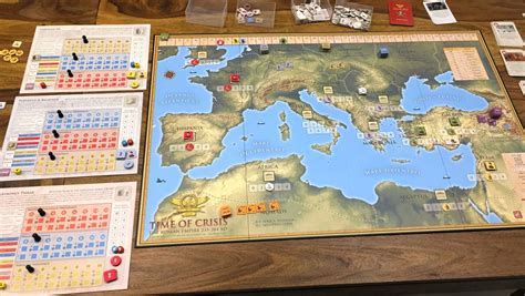 best solitaire war board games.